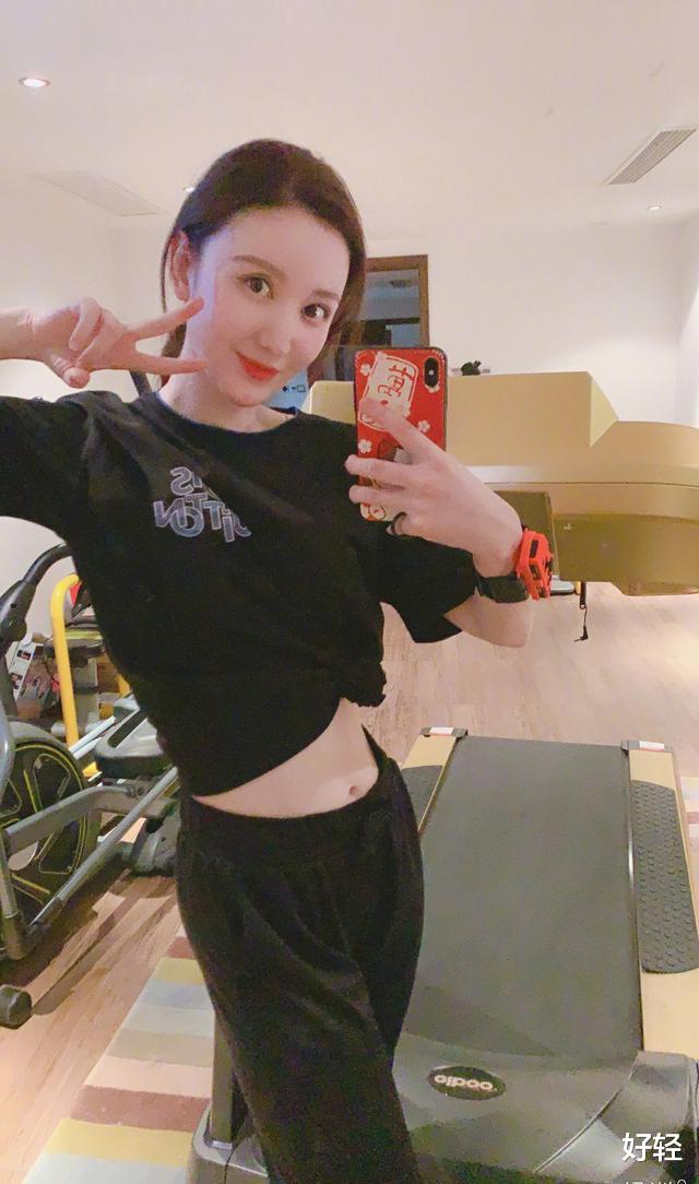 养生：从110斤到90斤，39岁张萌告诫：这4种食物减肥期间绝对不能吃