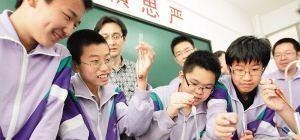 |今年高考热门专业出炉，理科生占尽优势，文科歧视愈显严重