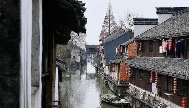 古镇▲浙江又一古镇走红，略显破败和荒凉，却被人称江浙沪的“后花园”