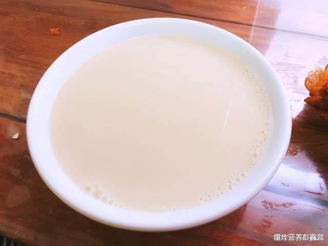 豆浆|3种美食要拉入“黑名单”,可能含有损害身体的成分,最好不吃