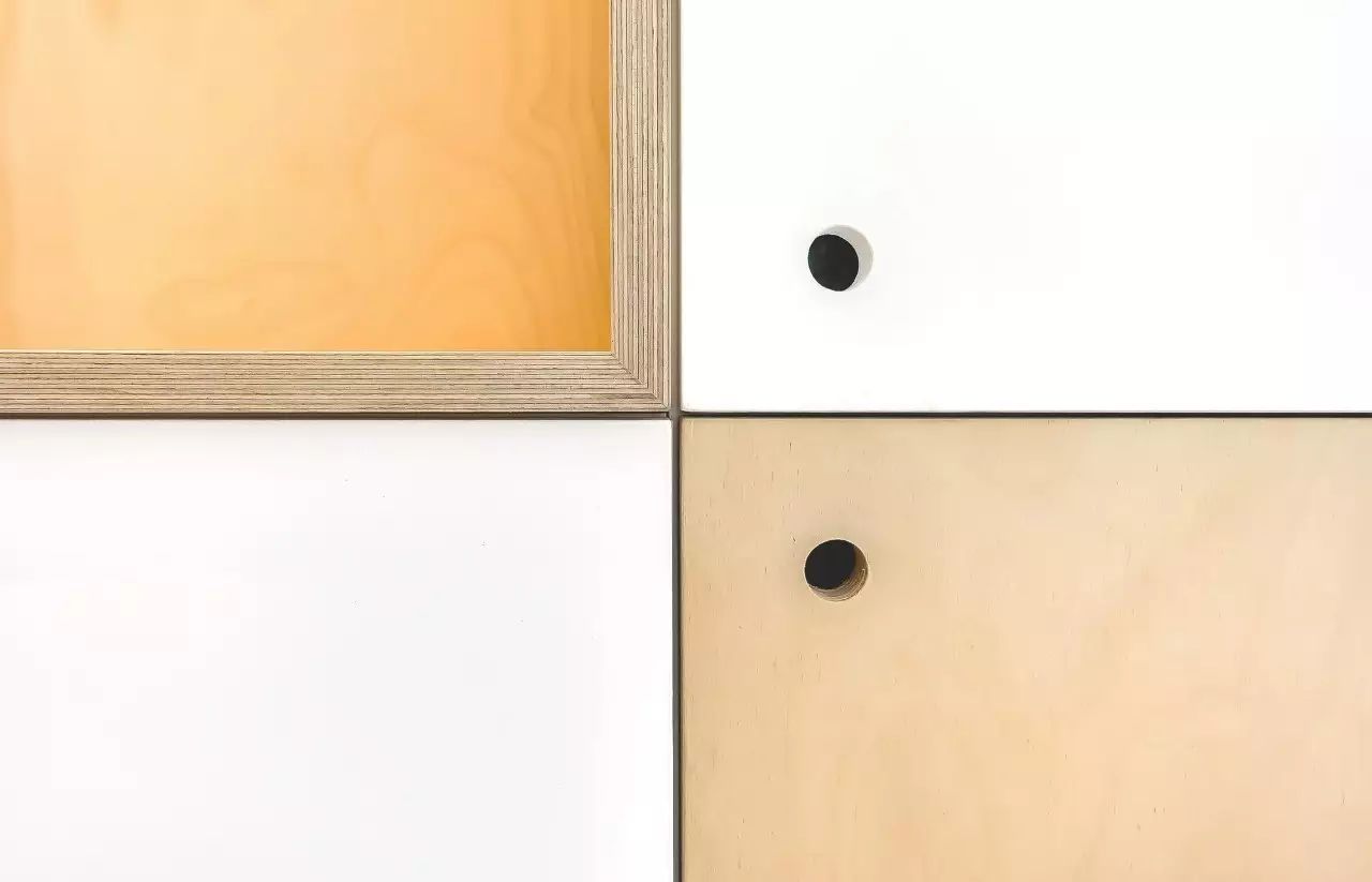 「」30平小宅，一分为二，储物全都上墙，客厅大，卧房也宽敞！