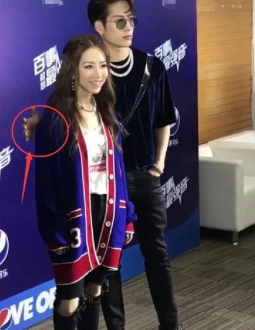 李沁|李沁王嘉尔这是怎么了