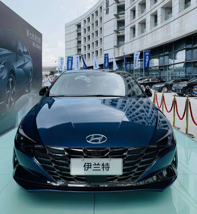 日产轩逸|颜值超越本田思域,第七代伊兰特亮相,尺寸加大,能否获得认可?