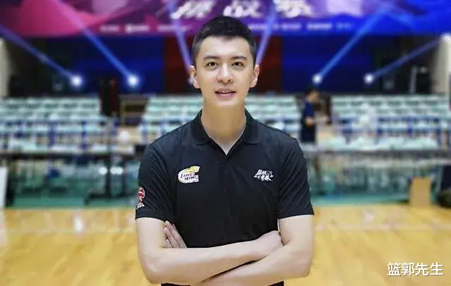 遼寧男籃|楊鳴不能站起來！郭艾倫投進三分不能慶祝！裁判在針對遼寧隊？