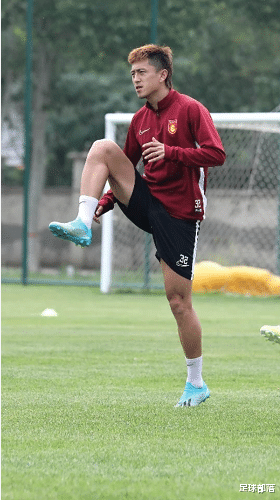 「河北华夏」31岁姜至鹏与深足签约四年 华夏已找好替身 代价不低于5000万