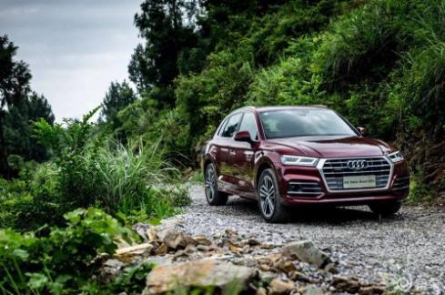 奥迪Q5|奥迪Q5L还是低下了高贵的头：我都下跌13万了，你们还看啥雅阁？