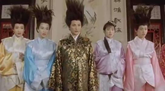 巩俐|郑佩佩直言巩俐“秋香”尴尬，她才是“第一人选”，但因片酬遗憾错过