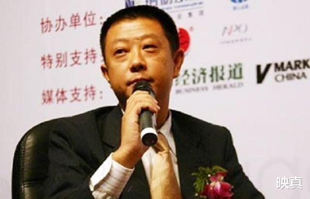 映真|昔日四川人成新加坡首富，靠四张桌子创业成功，张勇经历了什么？