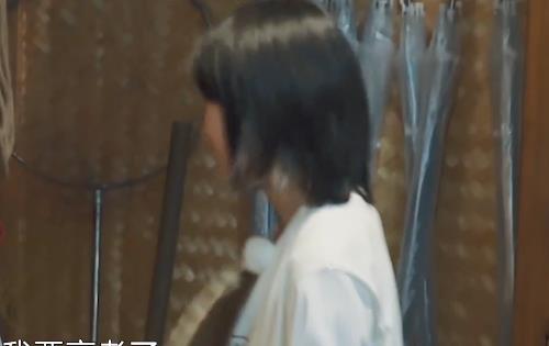 『张子枫』《向往的生活》录一半，为何张子枫就消失了？原来节目组早有提示