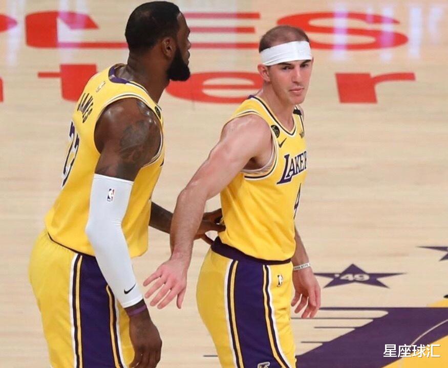 湖人队|湖人真核！戴维斯压哨绝杀难掩一人光芒，没有卡鲁索湖人或早被翻盘