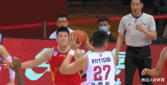 #邹雨宸#6中5轰15+6！男篮天才内线复活：转身暴扣+补防大帽，大郅很欣慰