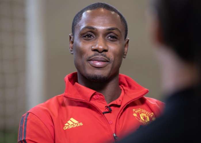 「曼联」曼联能省就省，买不到桑乔才会买断伊哈洛！巨头彻底放弃聘请足球总监