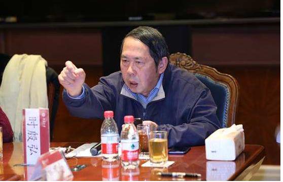 美国|专家时殷弘:中国应放弃核武器换取美国信任,网友:你把美国当爹