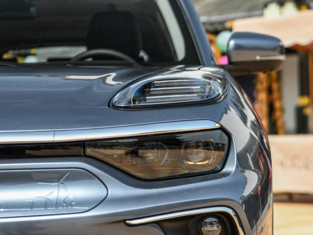 奇瑞|奇瑞再出“王炸”!全铝车身+后驱,轴距2米83,光颜值就迷倒一片