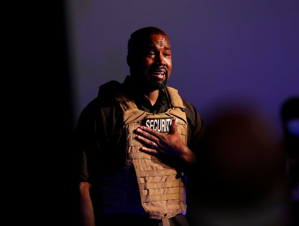 |坎耶·韦斯特在咆哮着违反规定后，他的Twitter账户被暂时停用