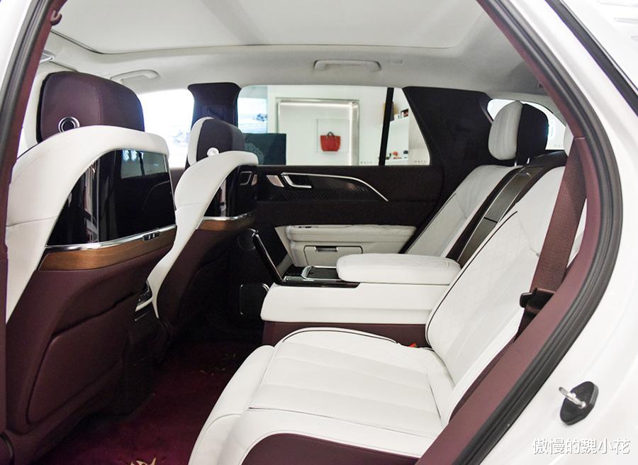 红旗|红旗E-HS9下月4号上市，预售价55万，6块液晶屏加持，科技感爆棚！