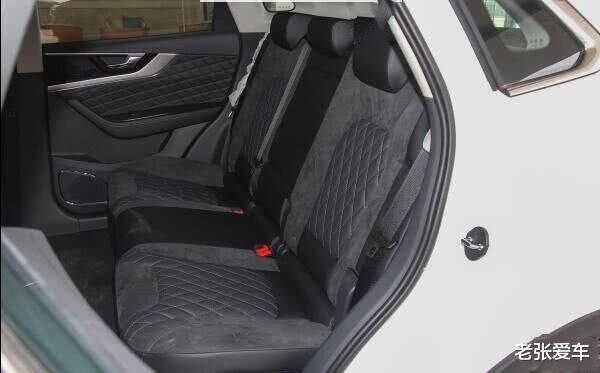 红旗hs5▲起步2.0T,60万档次才18万,3月份卖出7812辆,这豪华车火了