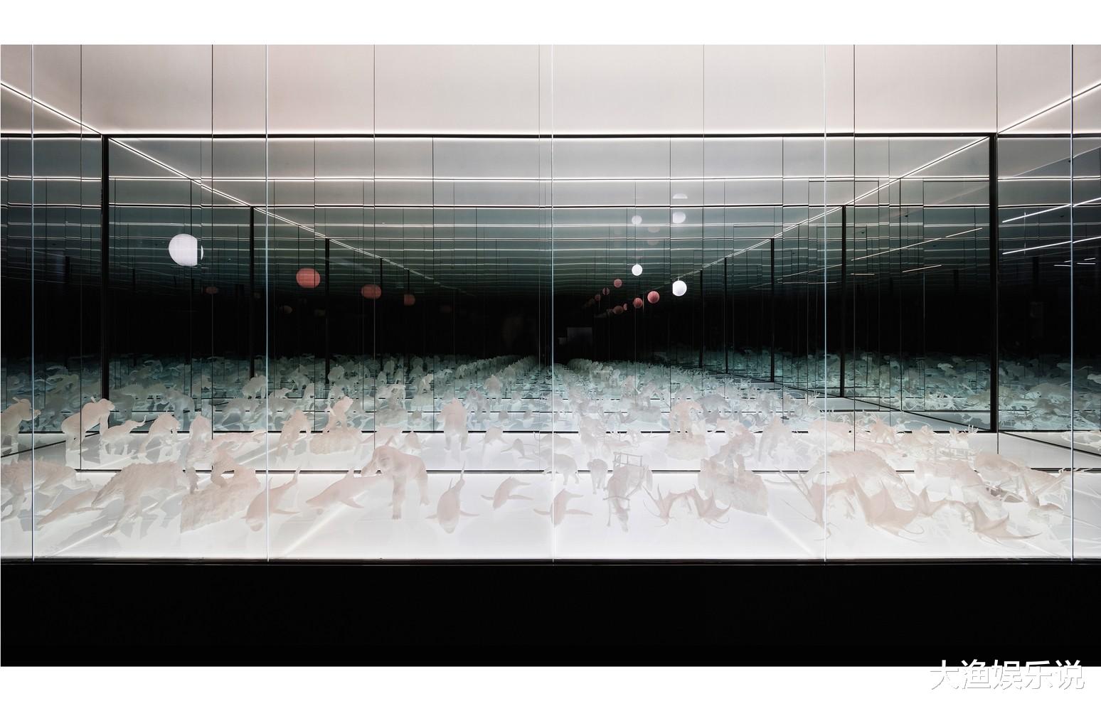 mv@张艺兴新专辑《莲》同名主打歌MV上线，千万制作带你穿越前世今生