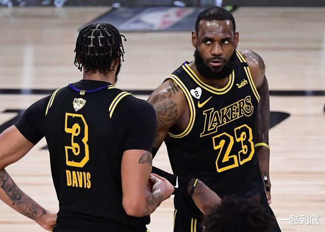 勒布朗·詹姆斯|名记：莱昂纳德去年会面时曾要求湖人用詹姆斯换年轻球员和选秀权
