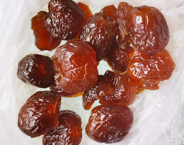 「粽子」端午节包粽子，糯米泡好不能直接包，加点“它”，粽子更甜更软糯