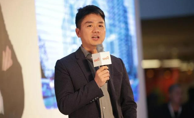 京东■刘强东下了一步好棋！京东将融资34亿美金，推动京东赴港上市？