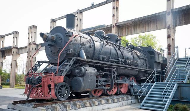 机器|重庆最独特景点，曾是亚洲最大钢铁厂，现如今变“废墟”游客暴涨