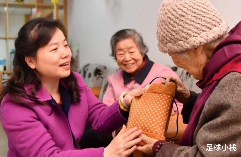 社保|2020年社保新规，这类人不用缴纳社保，也能照常领养老金