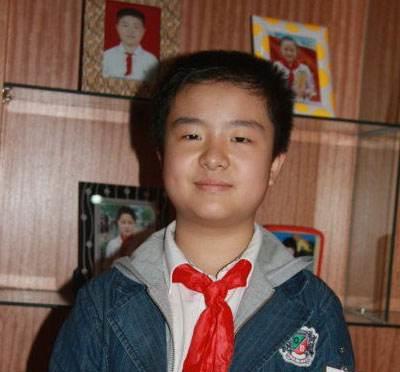 |五道杠少年曾名噪一时，如今沦为路人甲，堪称又一个“伤仲永”