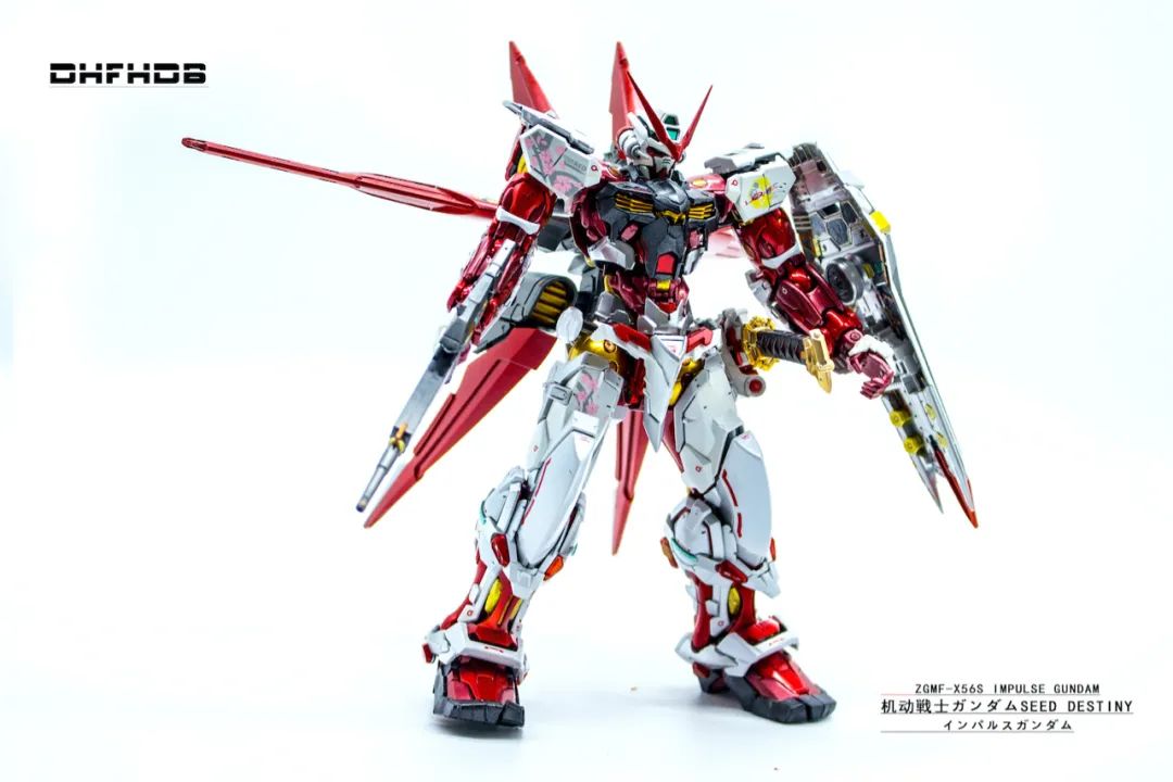 英特尔|高达模型秀:万代 hirm1/100 红异端 某班mb样式大剑 飞行背包