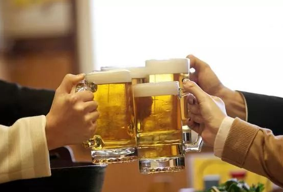 『肝脏』肝不好的人,身体会出现5大共性,如果没有,肝脏还算健康!