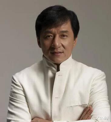 电影|拥有飞机的10大明星,最后一位全球机场任他降落,猜猜是谁呢