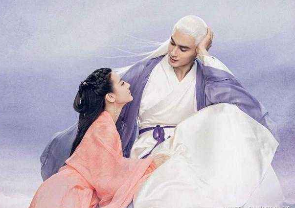 #凤九#《枕上书》：东华为啥独宠凤九？魔尊临死说的话，让我终于想明白