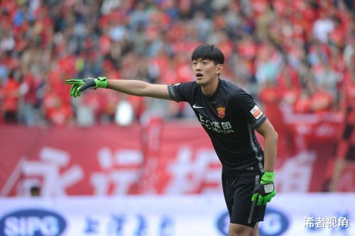 上海上港|深夜22点！上港突迎大利好：申花遭重创，恐无缘晋级中超4强