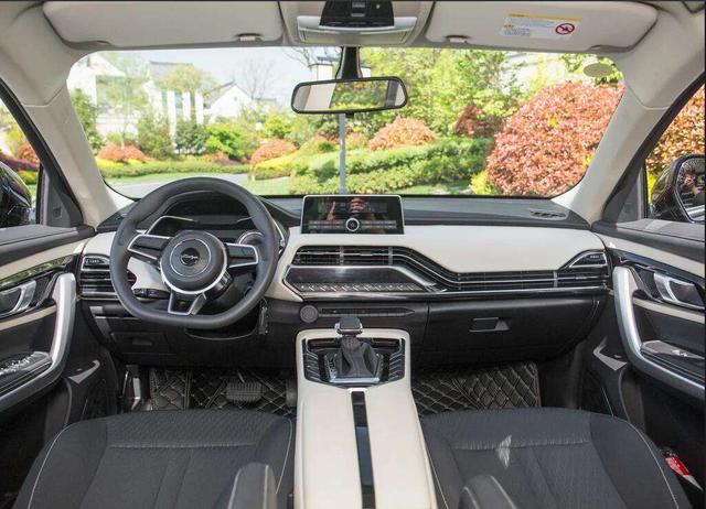 「SUV」别总盯着长安哈弗!这一新款SUV,搭载1.5T+6AT!7万就配自动挡!