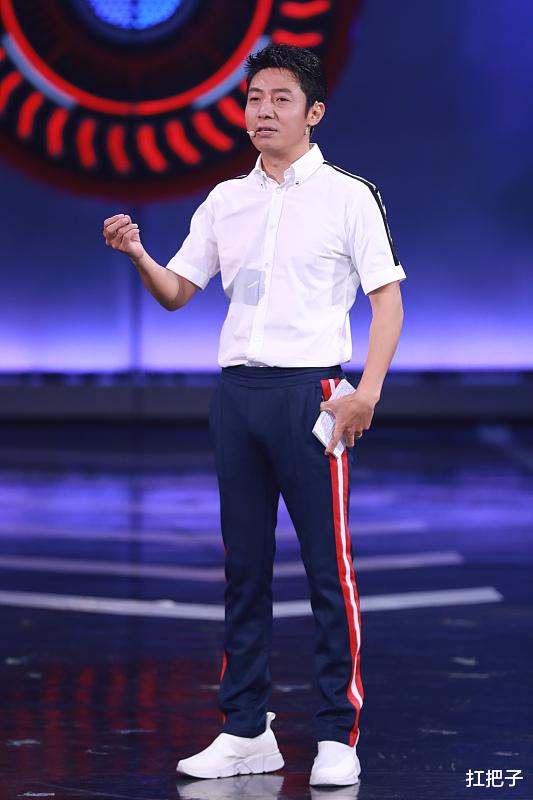 撒贝宁▲曾与撒贝宁被称“金童玉女”,同居4年后背叛,如今39岁无人敢娶