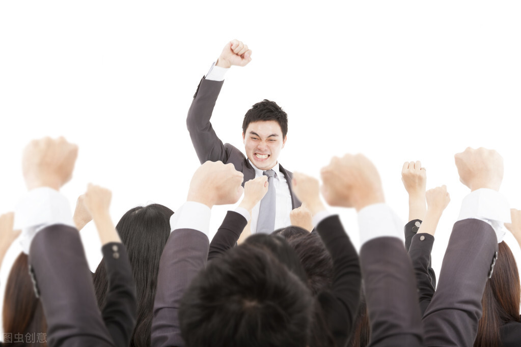 |能顺利当领导的，都具备这6个基本特质，不具备三个以上就别想