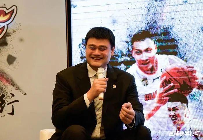 『林书豪』林书豪又签一个大合同！这笔签约太疯狂了！CBA第一人诞生