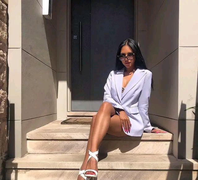 『湖人队』湖人小将3年情撩6大美女！最近宅家隔离，又撩上了名模斯塔西！