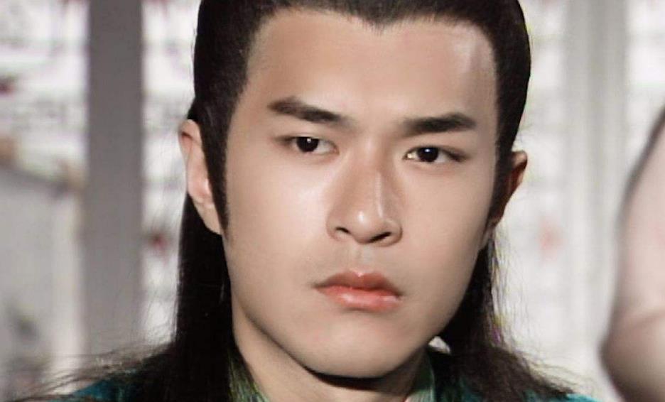 「古天乐」古天乐因眼伤1年不能晒灯美黑，变白的速度太快，颜值碾压小鲜肉