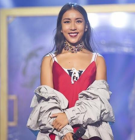 吉克隽逸|有种“整容”叫吉克隽逸卸妆，网友：原来素颜这么美，黑跟丑是两码事！