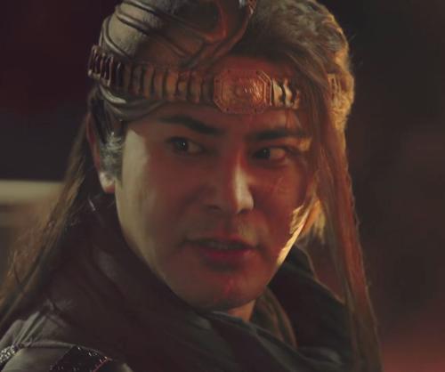 倚天屠龙记■都是演范遥,86版第一美男我信,新版我也信,后三个真没开玩笑?