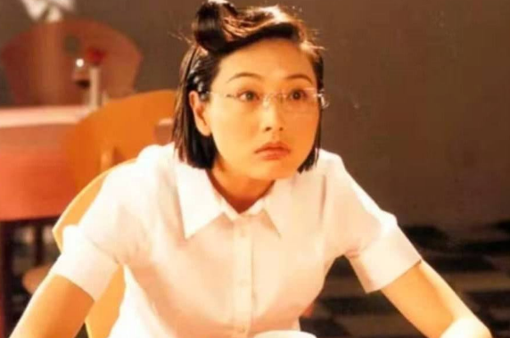 "男人婆"张延,为何从红极一时到"销声匿迹"?看老公是谁就知道了.