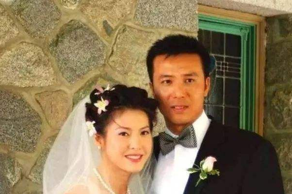 影帝▲和影帝相恋8年,后又被何家劲独宠3年,最后转身嫁入豪门