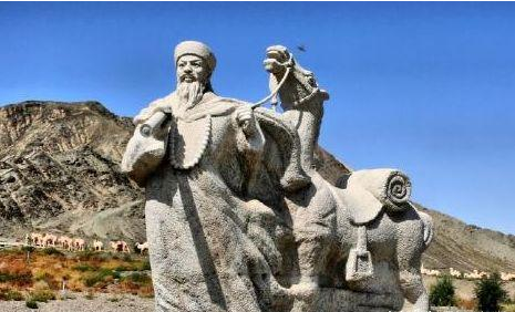 新疆维吾尔自治区：中国最来之不易的一个省，砸锅卖铁7年打回来，今现7000万吨宝藏