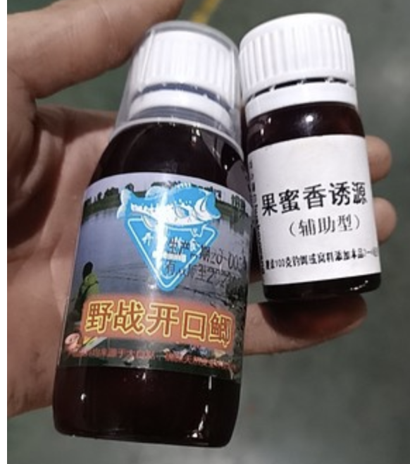 |中国造的黑科技“诱鱼药”面世，只需一滴，再滑头的鱼儿都争着咬钩