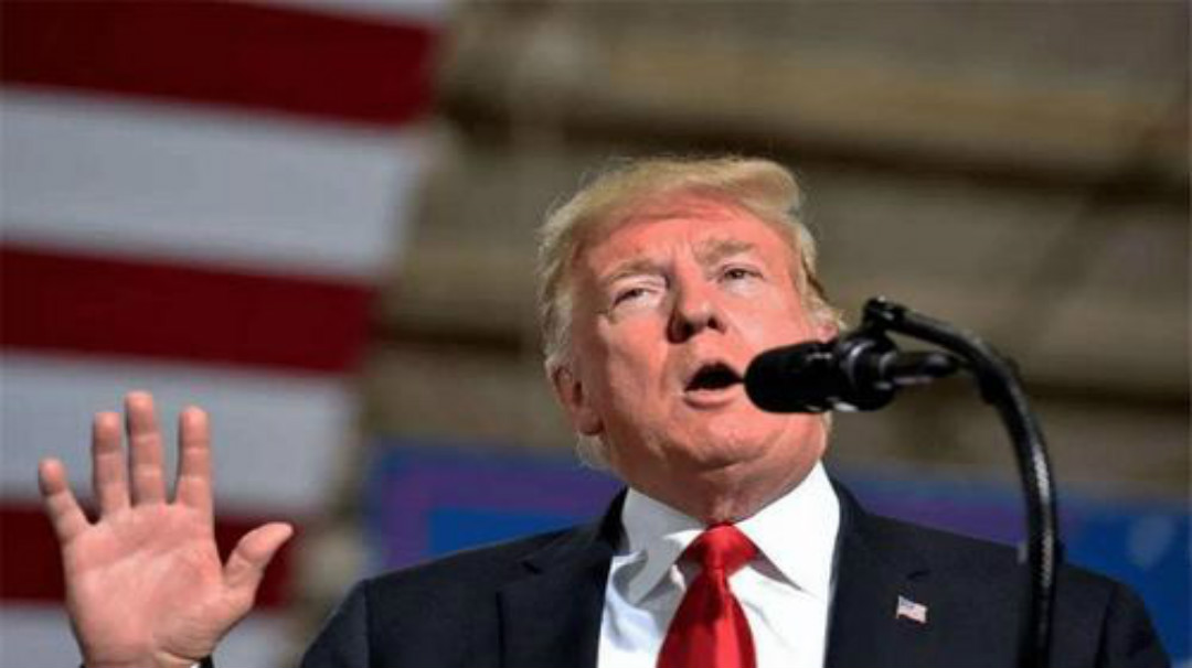 #美国#5月28日突发骚乱，美国“爆雷”：暴徒焚烧国旗、疯狂打砸！