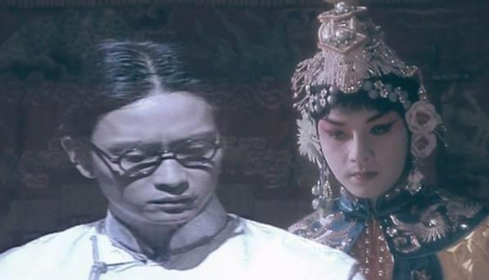 张国荣▲出道八年打败张国荣夺得影帝！为救小女孩被毁容，这才叫影帝！