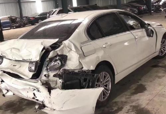 #事故车#有一种“事故车”，如果你碰上了，那么你可以入手，买到就是赚到