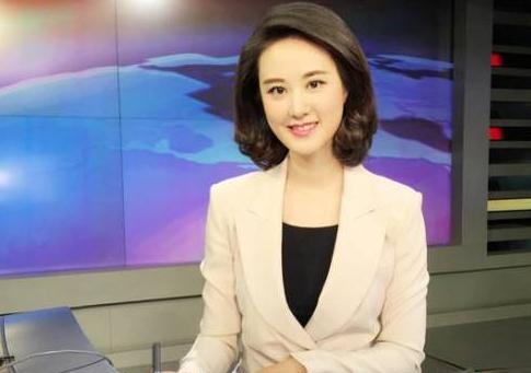 [央视]她是被称为最美高考状元，毕业后成为央视主持，38岁仍单身一人