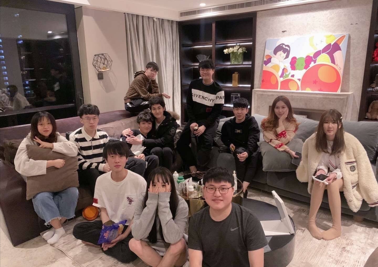 [老玩家]尘埃落定！圣枪哥转会RNG，宝蓝终将离队，BLG战队重组